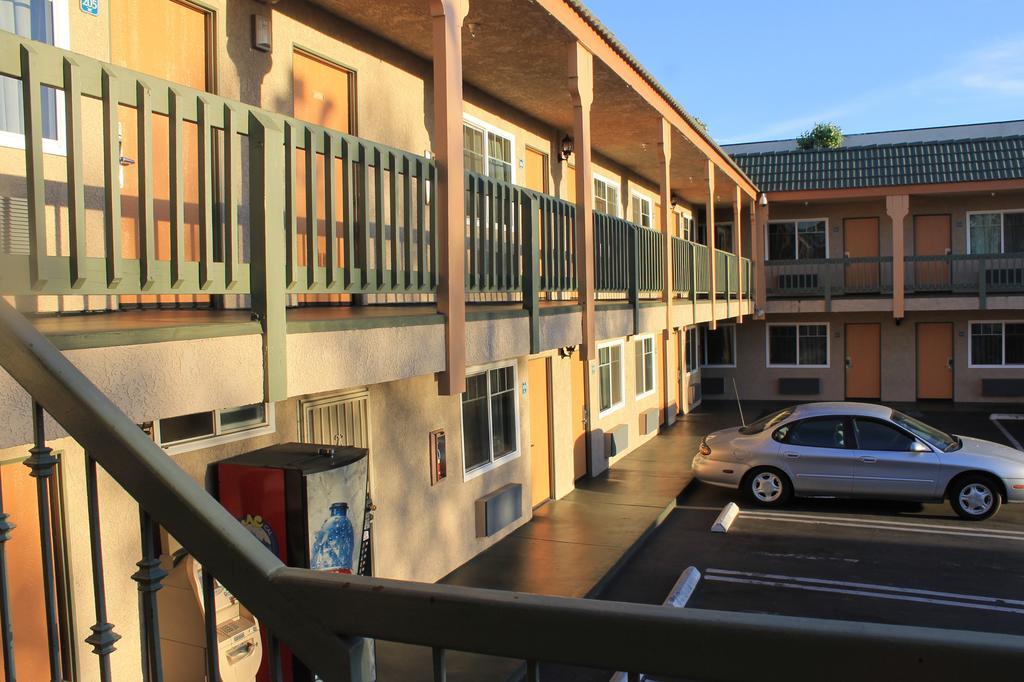 霍桑 埃尔兰克旅馆汽车旅馆 外观 照片